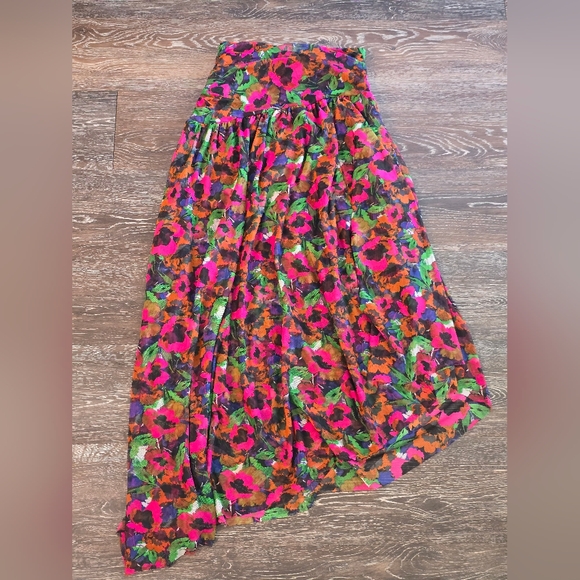 MISA Los Angeles Asymmetrical Midi Skirt Spicy Floral Side Slit Size S Exotic - Picture 2 of 7